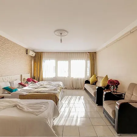 White Palace Apart Hotel Old City מלון